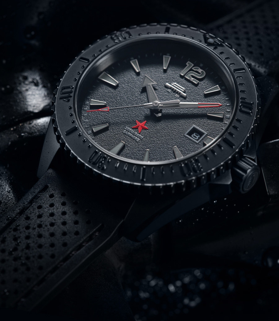 Reloj Beijing Dark Black Diver - Luxury Watch In China reseña y precio