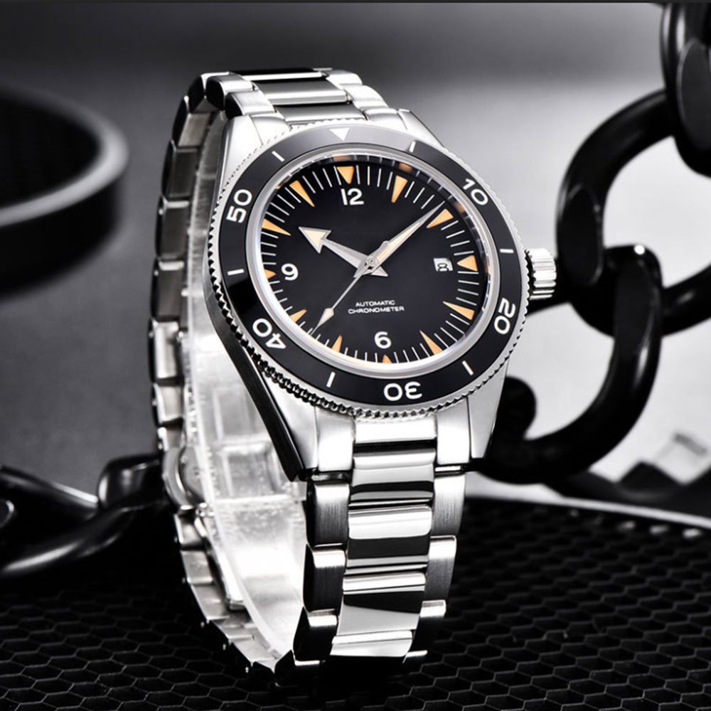 Reloj con movimiento NH35 con  - Luxury Watch Exchange reseña y precio