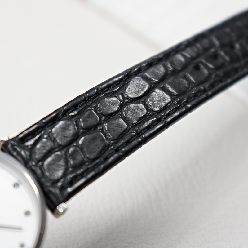 Correa fina de piel auténtica  - Omega Watch Speedmaster reseña y precio